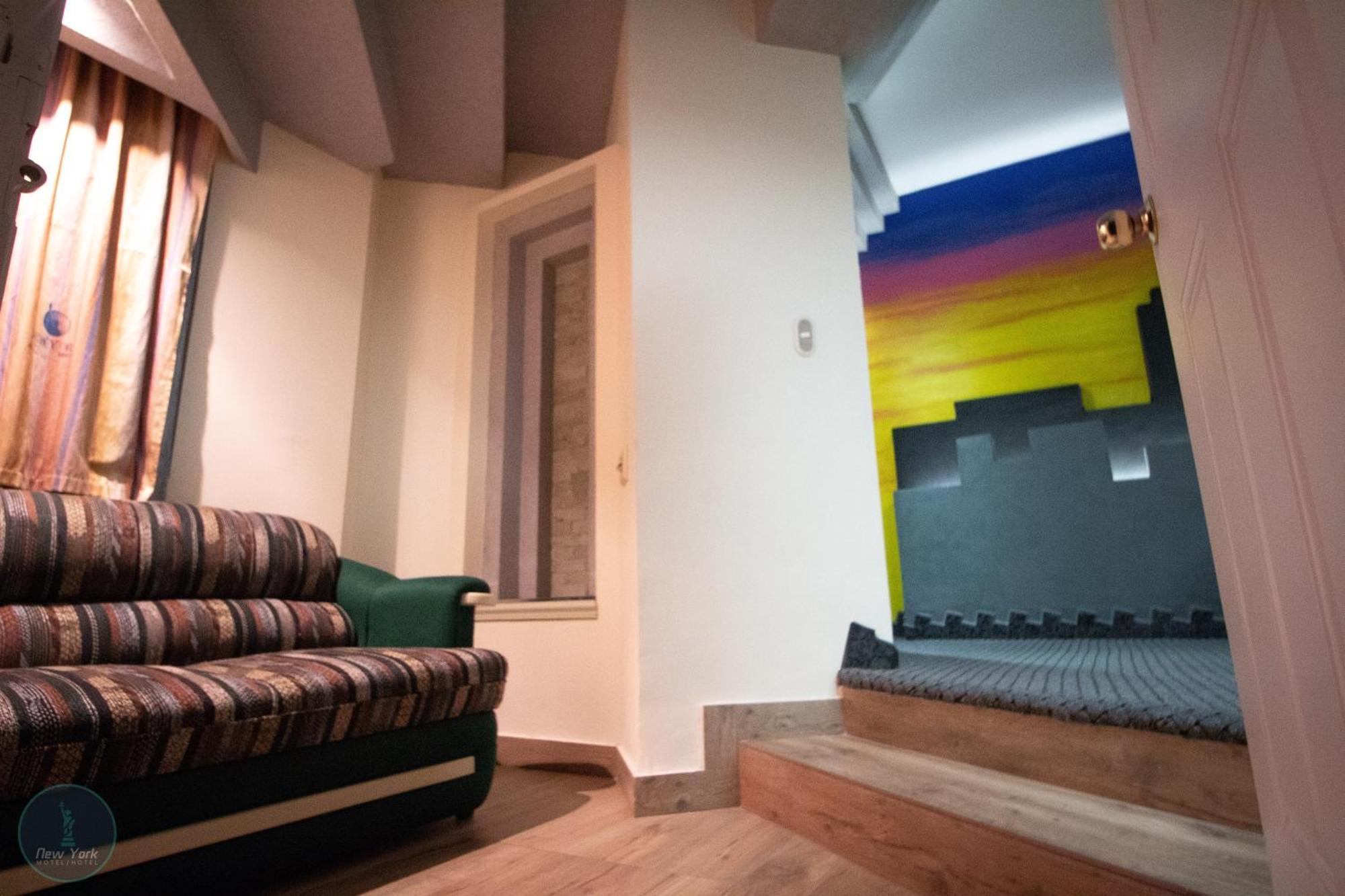 New York Hotel/Motel Orizaba  Exterior photo